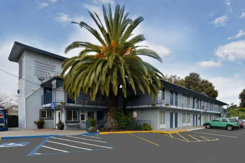 Rodeway Inn Vallejo Zewnętrze zdjęcie